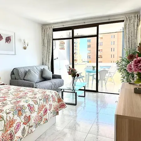 아파트 With A Sea View *